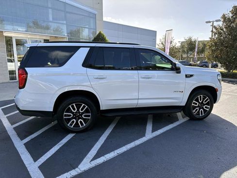 Used 2021 GMC Yukon AT4 image 2