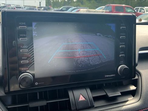 Used 2021 Toyota RAV4 SE AWD/4WD image 29