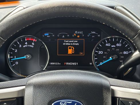 Used 2019 Ford F250 Lariat w/ Lariat Ultimate Package image 22