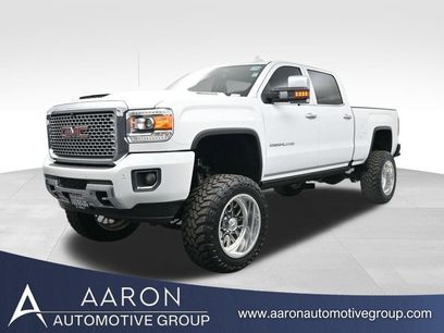 Used 2017 GMC Sierra 2500 Denali w/ Duramax Plus Package
