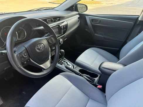Used 2016 Toyota Corolla image 10