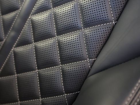 Used 2024 Audi SQ8 Prestige image 37