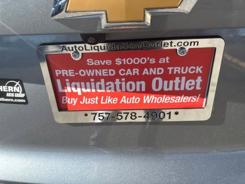 Used 2025 Chevrolet Equinox LT w/ Convenience Package II image 24