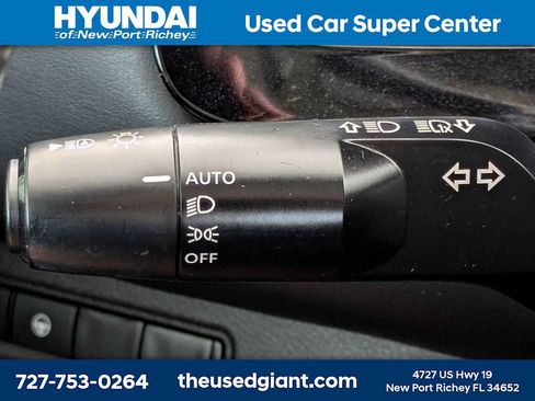 Used 2024 Nissan Pathfinder SV w/ Lighting Package (N92) FWD image 35