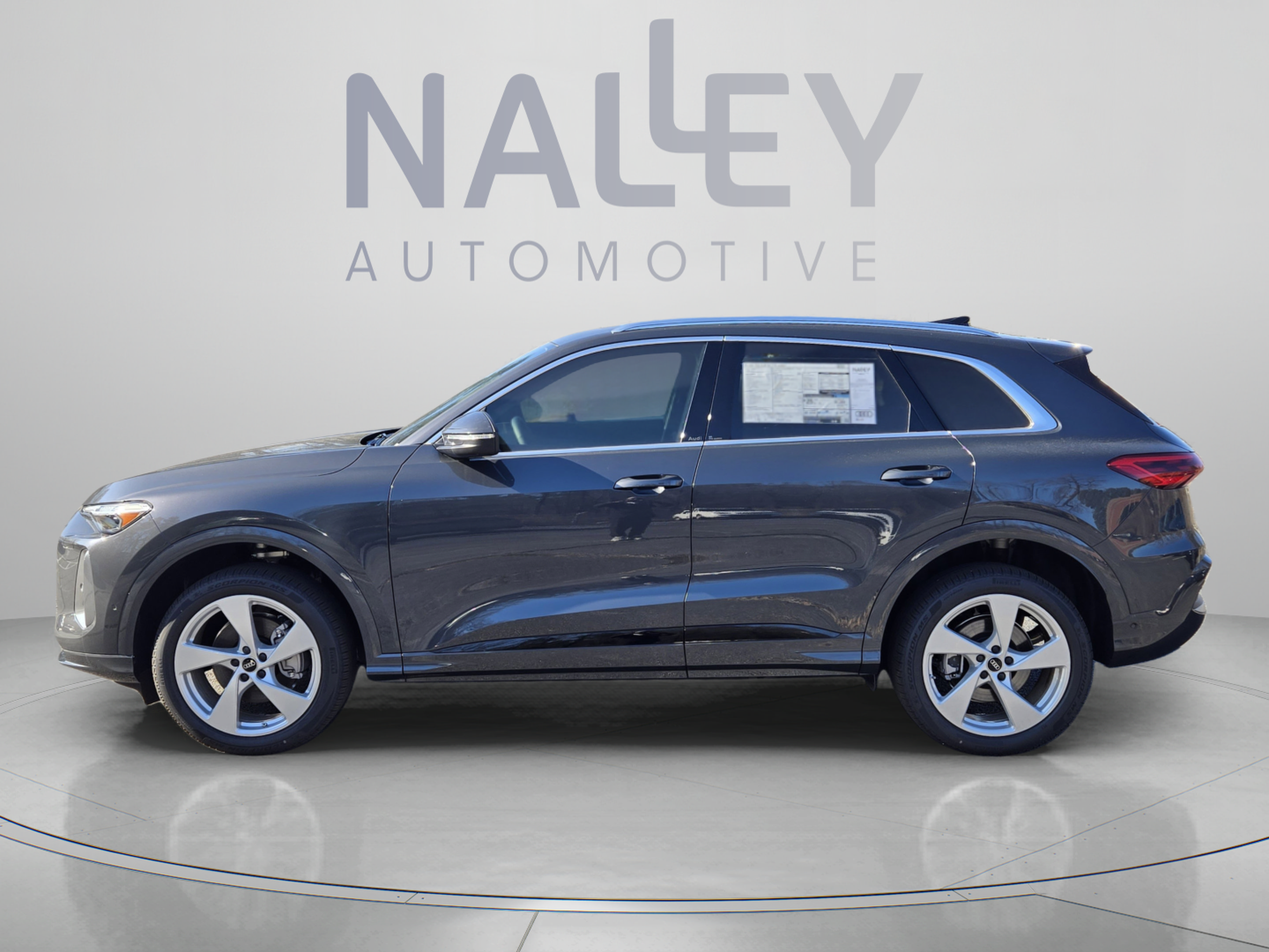 New 2025 Audi Q5 Premium AWD/4WD image 2