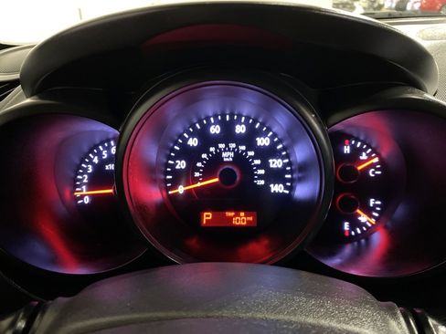 Used 2010 Kia Soul + w/ Audio Pkg image 12