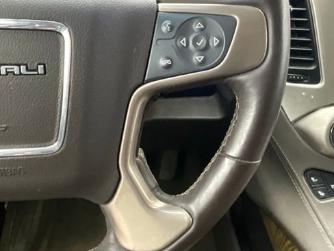 Used 2016 GMC Yukon XL Denali w/ Open Road Package image 7