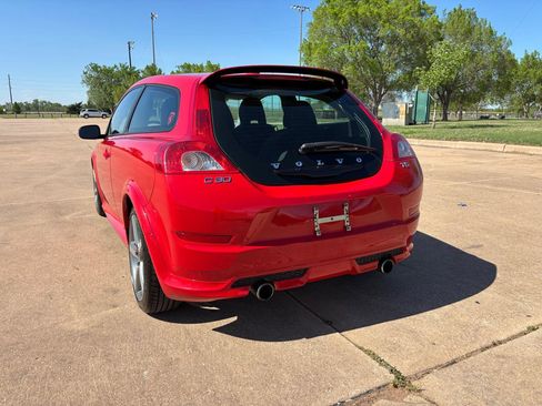 Used 2011 Volvo C30 T5 R-Design image 7