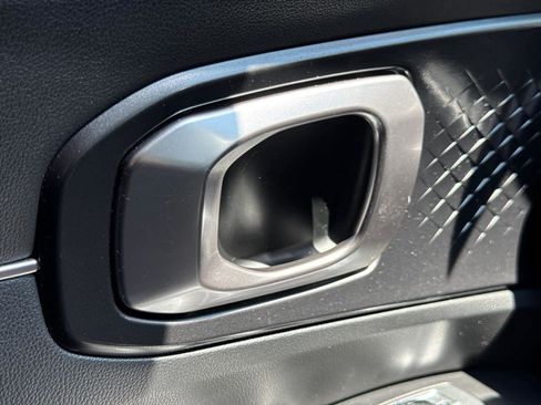 Used 2021 Kia Sorento S image 24