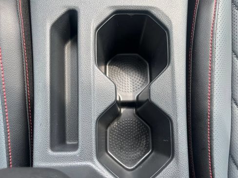 Certified 2025 Volkswagen Jetta GLI Autobahn w/ GLI Black Package FWD image 14