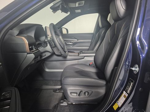 New 2026 Toyota Grand Highlander AWD Hybrid image 14