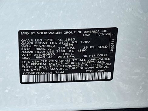 Used 2025 Volkswagen Atlas SE FWD image 36
