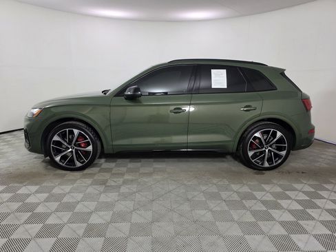 Certified 2023 Audi SQ5 Premium Plus w/ Premium Plus Package AWD/4WD image 4