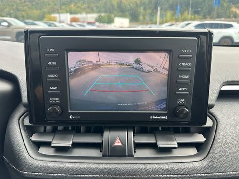 Used 2020 Toyota RAV4 LE w/ All Weather Liner Package AWD/4WD image 16