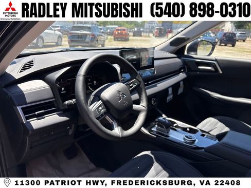 New 2026 Mitsubishi Outlander SE AWD/4WD image 4
