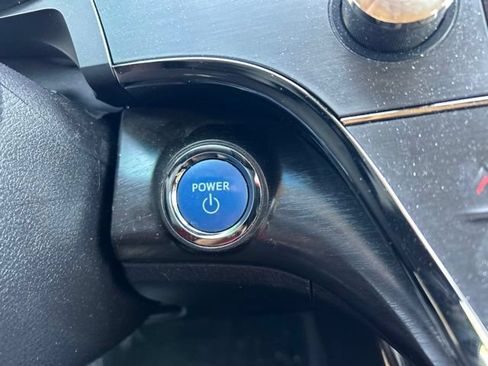 Used 2017 Toyota Avalon Limited FWD image 21