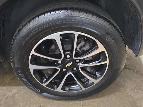 Used 2024 Chevrolet TrailBlazer LT w/ Convenience Package AWD/4WD image 34