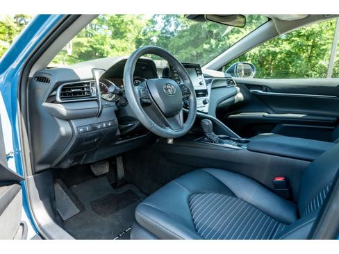 Used 2024 Toyota Camry SE w/ Cold Weather Package AWD/4WD image 10