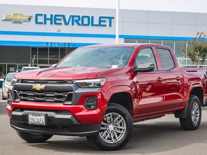 New 2025 Chevrolet Colorado LT w/ LT Convenience Package