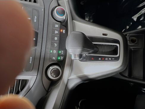Used 2014 Honda CR-V LX image 23