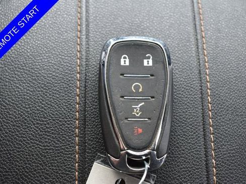 Used 2018 Chevrolet Traverse LT image 5