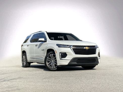 Used 2024 Chevrolet Traverse High Country w/ LPO, Floor Liner Package image 2
