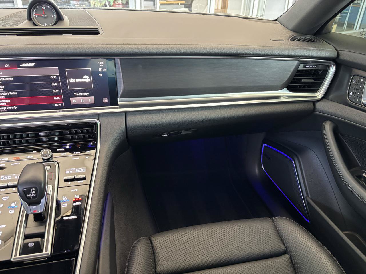 Used 2023 Porsche Panamera 4 Platinum Edition w/ Assistance Package AWD/4WD image 11