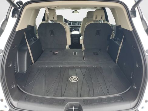 Used 2018 Buick Enclave Essence FWD image 10