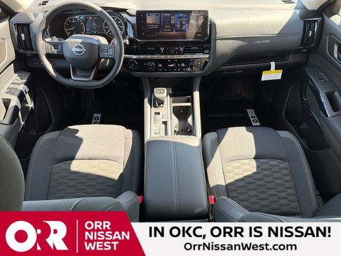 New 2026 Nissan Pathfinder SV image 18