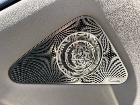 Used 2023 Mercedes-Benz S 500 4MATIC image 36