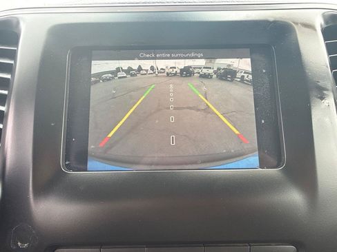 Used 2021 Jeep Cherokee Latitude Plus AWD/4WD image 19