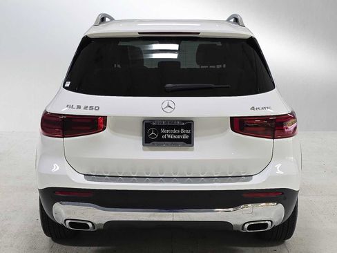 Certified 2026 Mercedes-Benz GLB 250 4MATIC image 5