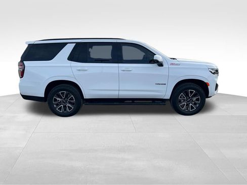 Used 2022 Chevrolet Tahoe Z71 w/ Luxury Package image 8