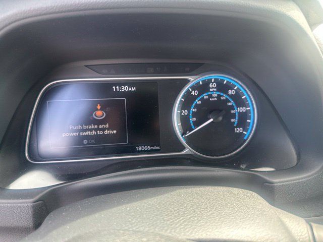 Used 2025 Nissan Leaf SV Plus FWD image 10