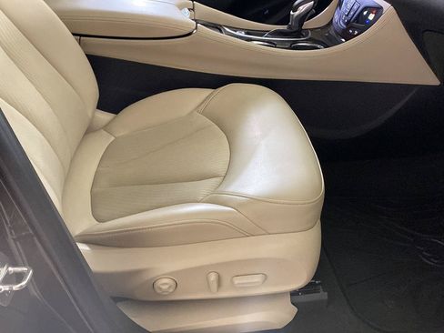 Used 2020 Buick Envision Preferred FWD image 49