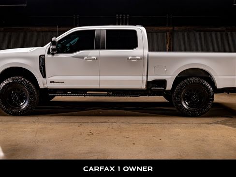 Used 2025 Ford F250 XL w/ STX Appearance Package image 5