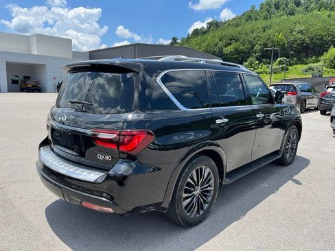 Used 2021 INFINITI QX80 Premium Select w/ All-Season Package AWD/4WD image 3
