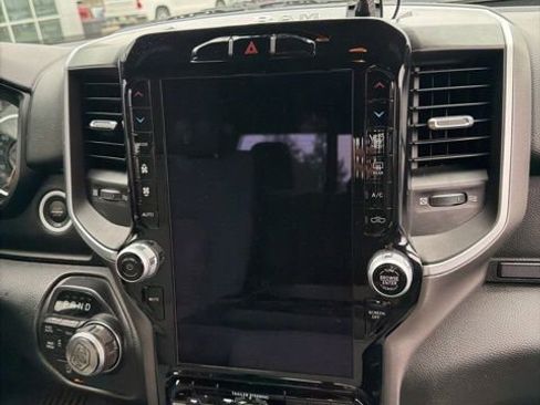 Used 2021 RAM 1500 Big Horn image 23
