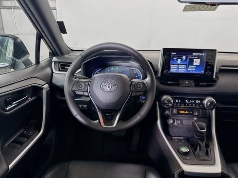 Certified 2021 Toyota RAV4 XSE w/ XSE Grade Weather Package AWD/4WD image 21