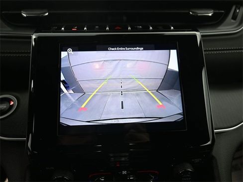 New 2025 Jeep Grand Cherokee Laredo image 16