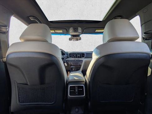 Used 2020 Kia Sportage S w/ S Sunroof Package image 12