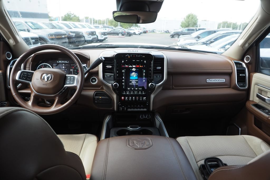 Used 2020 RAM 3500 Laramie AWD/4WD image 16