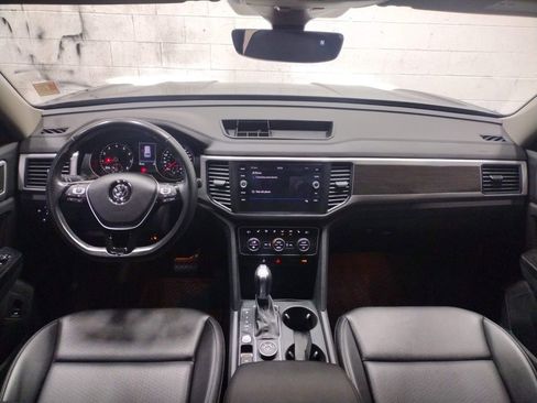 Used 2019 Volkswagen Atlas SE w/ Towing Package image 34