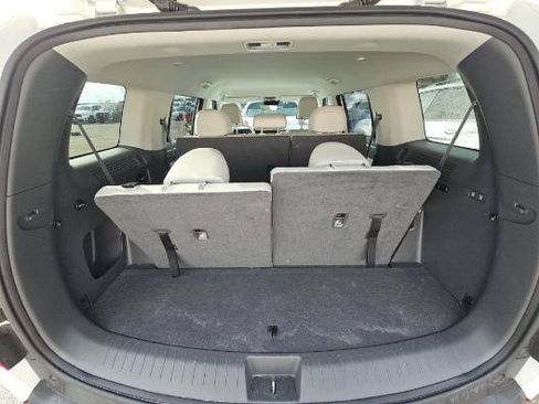 Used 2025 Hyundai Santa Fe SEL FWD image 9