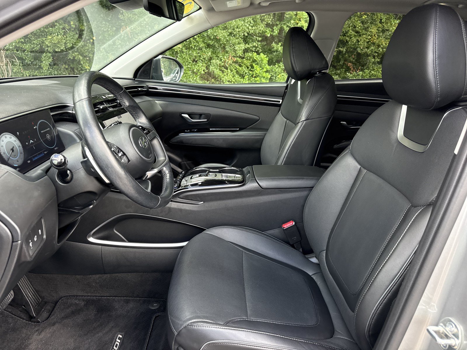Certified 2024 Hyundai Tucson Limited FWD image 11
