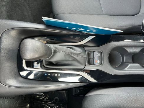 Used 2022 Toyota Corolla LE image 33