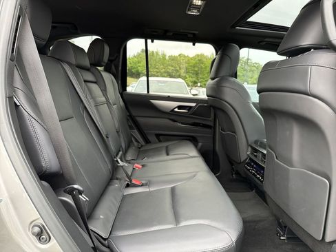 Used 2024 Lexus LX 600 F Sport image 16