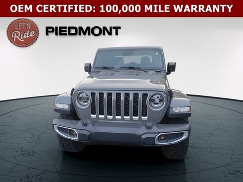 Used 2020 Jeep Gladiator Overland AWD/4WD image 2