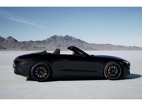New 2026 Mercedes-Benz SL 63 AMG S e Performance 4MATIC image 17