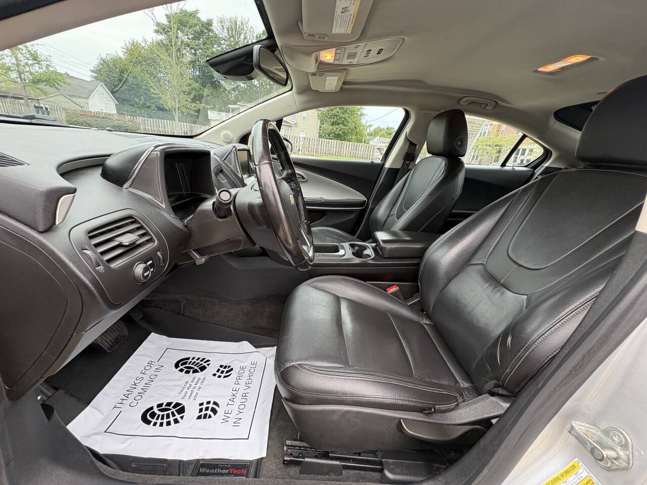 Used 2014 Chevrolet Volt Premium w/ Premium Trim Package FWD image 22